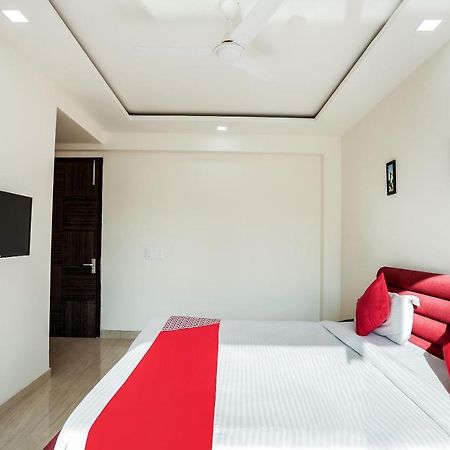 Oyo 65118 Hotel Vatika Gurgaon Exterior photo