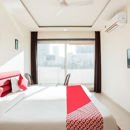 Oyo 65118 Hotel Vatika Gurgaon Exterior photo
